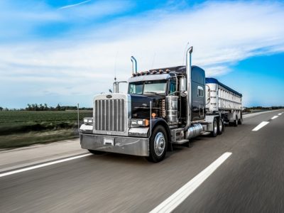 Truck on Texas Highway Steve C Lee Personal Injury Lawyer Truck Accidents Texas